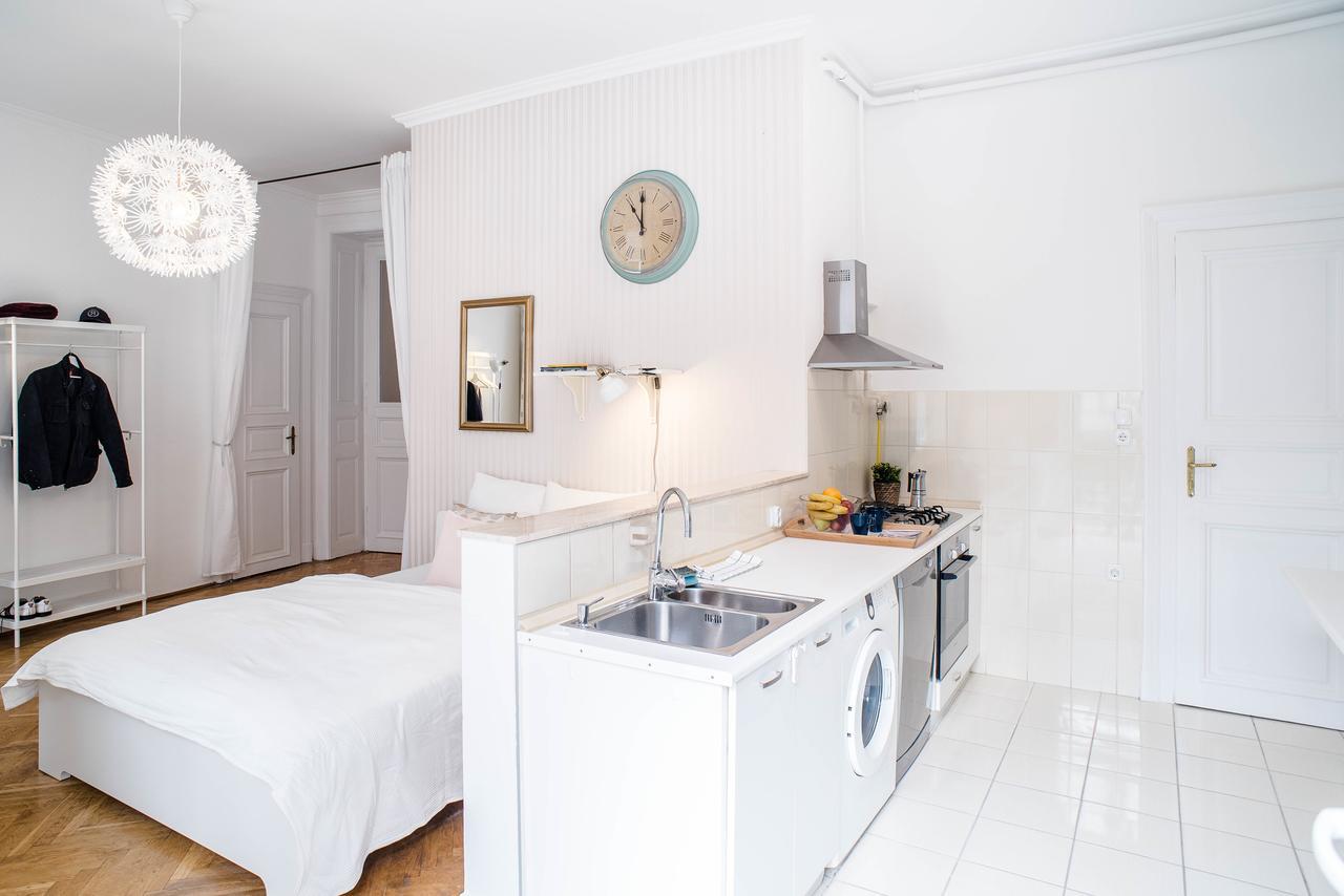 Nine Trees Apartment บูดาเปสต์ ภายนอก รูปภาพ